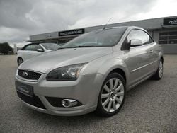 Argento Gebraucht 2008 Ford Focus Cabriolet Titanium Cabrio | 2.500 € (Guter Preis)