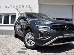 Grau Gebraucht 2024 VW T-Roc Life SUV | 21.900 € (Fairer Preis)