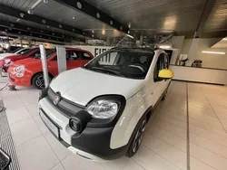 Weiß Neu 2024 Fiat Panda Kleinwagen | 16.980 € (Etwas zu teuer)