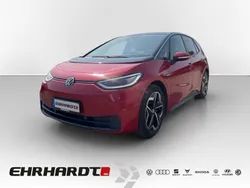 Rot Gebraucht 2022 VW ID.3 Pro Performance Kleinwagen | 26.790 € (Teuer)