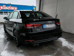 Schwarz Gebraucht 2016 Audi A3 Limousine | 11.900 € (Fairer Preis)