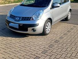 Grau Gebraucht 2006 Nissan Note Kleinwagen | 2.500 €
