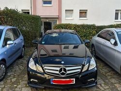 Schwarz Gebraucht 2009 Mercedes E350 Coupé | 9.000 € (Guter Preis)