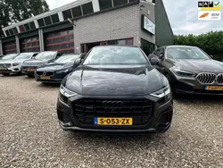 Schwarz Gebraucht 2019 Audi Q8 Proline SUV | 49.950 €