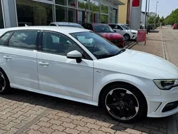 Gletscherweiß Gebraucht 2015 Audi A3 S-Line Limousine | 13.500 € (Etwas zu teuer)