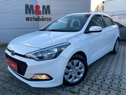 Weiß Gebraucht 2017 Hyundai i20 GO! Kleinwagen | 8.500 € (Fairer Preis)