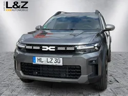 Grau Gebraucht 2025 Dacia Bigster Journey SUV | 33.969 € (Fairer Preis)
