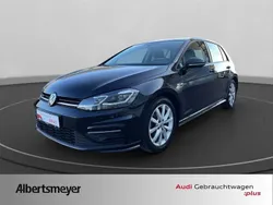 Schwarz Gebraucht 2019 VW Golf VII Highline Limousine | 19.990 € (Fairer Preis)