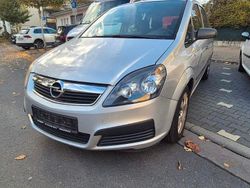 Silber Gebraucht 2007 Opel Zafira Van / Kleinbus | 2.250 € (Fairer Preis)