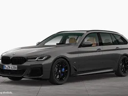 Grau Gebraucht 2020 BMW 530 Shadowline Kombi | 38.990 € (Teuer)