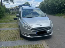Silber Gebraucht 2016 Ford Galaxy Trend Van / Kleinbus | 11.500 € (Teuer)
