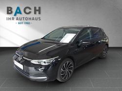 Schwarz Gebraucht 2023 VW Golf VIII Move Limousine | 30.950 € (Teuer)