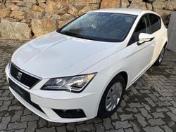 Weiß Gebraucht 2018 Seat Leon Reference Limousine | 9.999 € (Guter Preis)