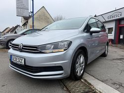 Silber Gebraucht 2022 VW Touran Comfortline Van / Kleinbus | 25.950 € (Fairer Preis)
