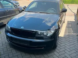 Schwarz Gebraucht 2010 BMW 116 Kleinwagen | 3.900 € (Fairer Preis)