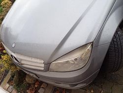 Silber Gebraucht 2008 Mercedes C200 Avantgarde Kombi | 2.500 €