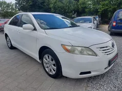 Weiß Gebraucht 2007 Toyota Camry Limousine | 4.999 €