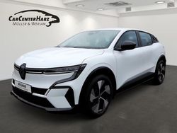 Weiß Gebraucht 2024 Renault Megane E-Tech Equilibre Limousine | 29.950 €