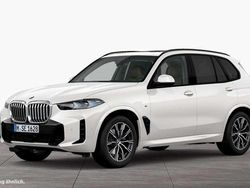 Mineralweiß Gebraucht 2025 BMW X5 Comfort Edition SUV | 82.910 € (Superpreis)