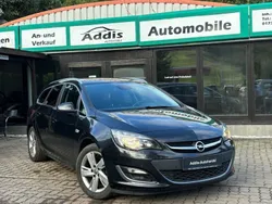 Schwarz Gebraucht 2012 Opel Astra Sport Kombi | 1.999 € (Guter Preis)