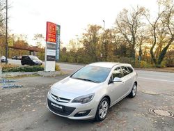 Silber Gebraucht 2014 Opel Astra Energy Kombi | 7.490 € (Etwas zu teuer)