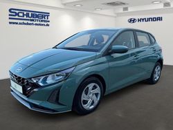 Mangrove green / mic Neu 2025 Hyundai i20 Select Kleinwagen | 20.290 € (Guter Preis)