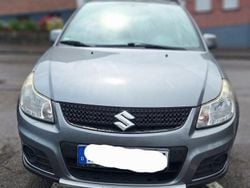 Grau Gebraucht 2012 Suzuki SX4 S-Cross SUV | 6.799 € (Superpreis)