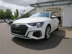 Ibisweiss Gebraucht 2024 Audi A3 S-Line Limousine | 29.990 € (Guter Preis)