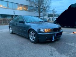 Grau Gebraucht 2002 BMW 316 Limousine | 2.500 € (Etwas zu teuer)