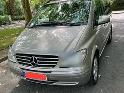 Grau Gebraucht 2010 Mercedes Viano Van / Kleinbus | 15.900 € (Fairer Preis)
