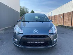 Grau Gebraucht 2010 Citroën C3 Tendance Kleinwagen | 3.399 € (Teuer)
