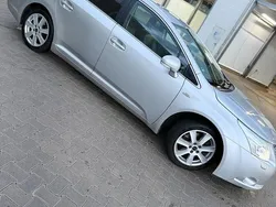 Grau Gebraucht 2010 Toyota Avensis Kombi | 5.500 € (Fairer Preis)