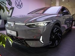 Grau (mondsteingrau) Neu 2025 VW ID.7 GTX Limousine | 66.297 € (Fairer Preis)