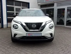 Weiß Gebraucht 2023 Nissan Juke Tekna SUV | 21.900 € (Teuer)