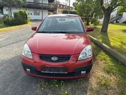 Rot Gebraucht 2008 Kia Rio EX Limousine | 900 € (Guter Preis)