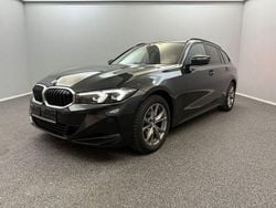 Schwarz Gebraucht 2023 BMW 320 Limousine | 27.999 € (Superpreis)