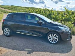Schwarz Gebraucht 2018 Renault Clio IV LIMITED Kleinwagen | 9.200 € (Fairer Preis)