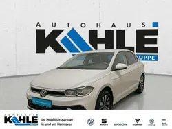 Pure white Gebraucht 2024 VW Polo Move Kleinwagen | 21.990 € (Fairer Preis)