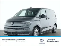 Grau Gebraucht 2024 VW Multivan Life Van / Kleinbus | 52.888 € (Guter Preis)