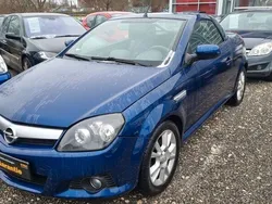 Blau Gebraucht 2005 Opel Tigra Sport Cabrio | 3.290 € (Fairer Preis)