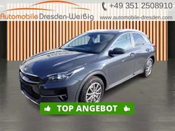 Grau Gebraucht 2022 Kia XCeed Silver SUV | 15.980 €