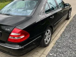Mercedes E220