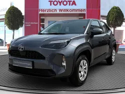 Marlingrau metallic Gebraucht 2023 Toyota Yaris Hybrid Business Edition | 23.720 € (Guter Preis)