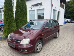 Rot Gebraucht 2005 Nissan Almera Tino Acenta Van / Kleinbus | 1.000 € (Guter Preis)