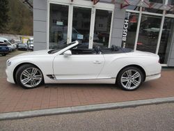 Weiß Gebraucht 2019 Bentley Continental GT Convertible Cabrio | 159.000 €