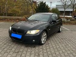Schwarz Gebraucht 2009 BMW 330 Limousine | 7.400 € (Superpreis)