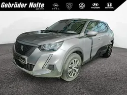 Grau Gebraucht 2022 Peugeot e-2008 Active SUV | 17.490 € (Superpreis)