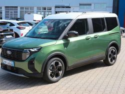 Bursting green Neu 2025 Ford Tourneo Courier Active Van / Kleinbus | 30.690 € (Etwas zu teuer)