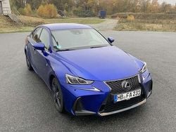 Blau Gebraucht 2018 Lexus IS300h Sport Line Limousine | 30.000 € (Etwas zu teuer)
