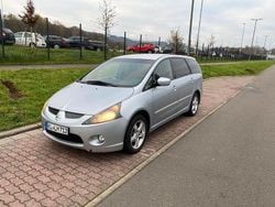 Grau Gebraucht 2006 Mitsubishi Grandis Van / Kleinbus | 1.995 € (Guter Preis)